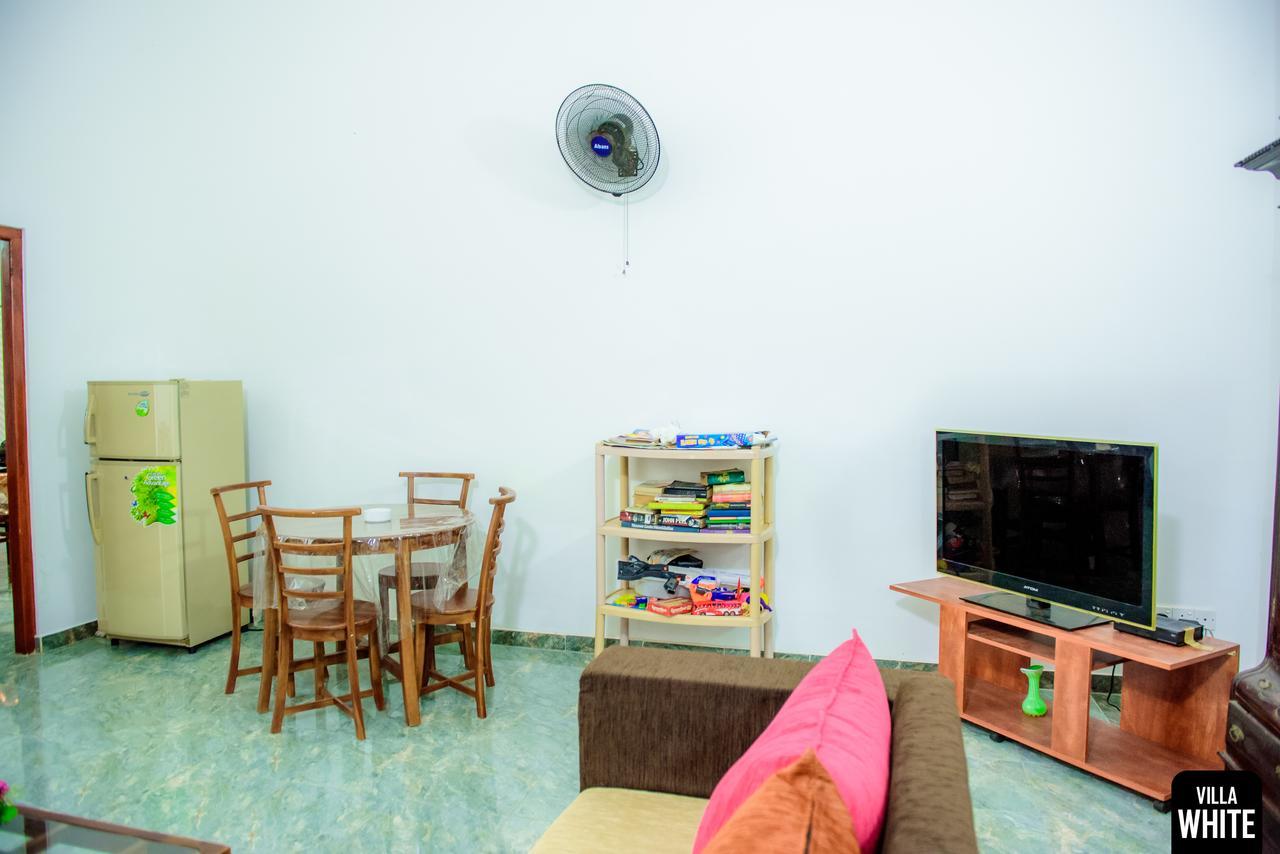 Villa White Hikkaduwa Zewnętrze zdjęcie